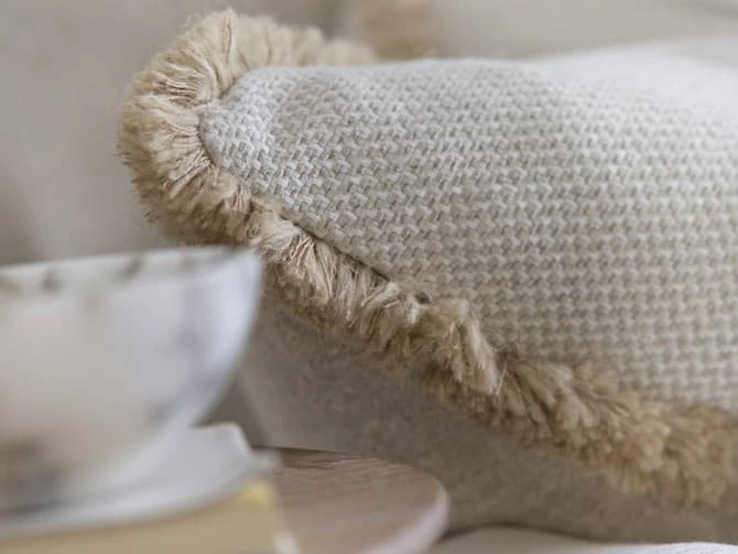 Two-tone herringbone cushion in ecru Two-tone Herringbone Cushion In Ecru -Andrew Martin Store 145466 sanremo ecru cushion detail sml